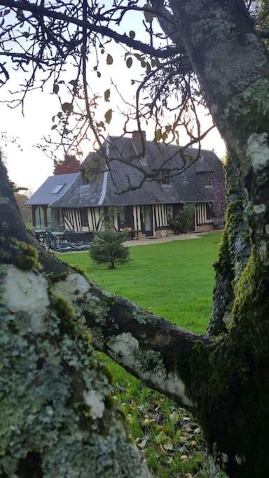 Villa Domaine Du Bois L'Abbe Épaignes Esterno foto